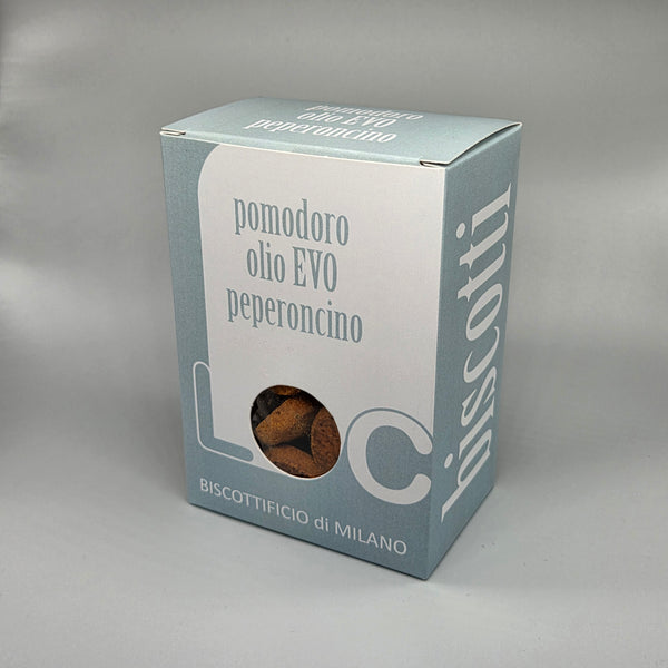 Pomodoro, olio evo e peperoncino